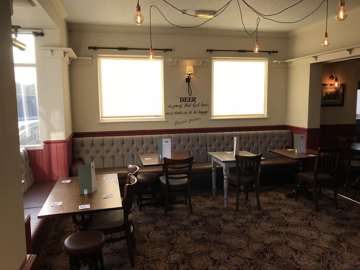 The Norfolk Arms, Chapeltown Hotel Sheffield Exterior foto